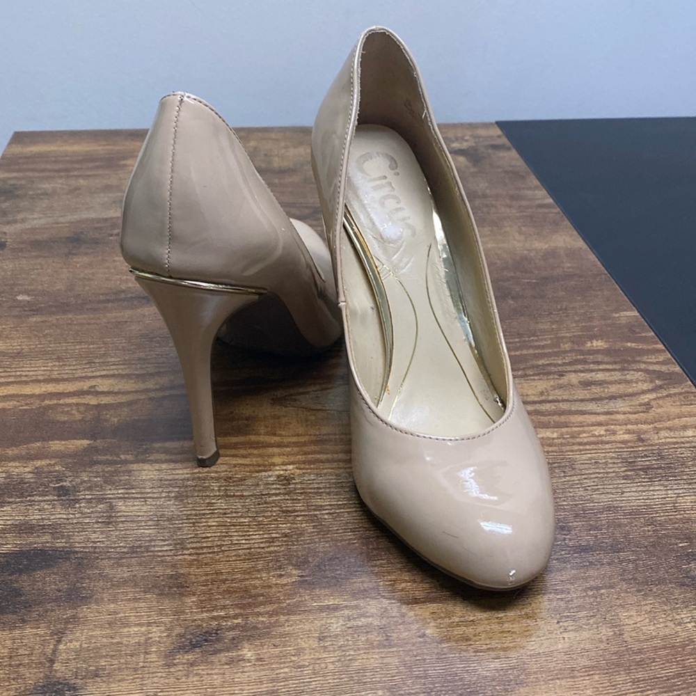 Nude heels